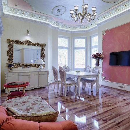 Rose Daire Mariánské Lázně Dış mekan fotoğraf