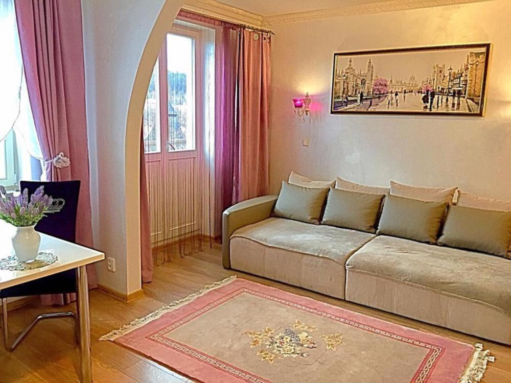 Rose Daire Mariánské Lázně Dış mekan fotoğraf