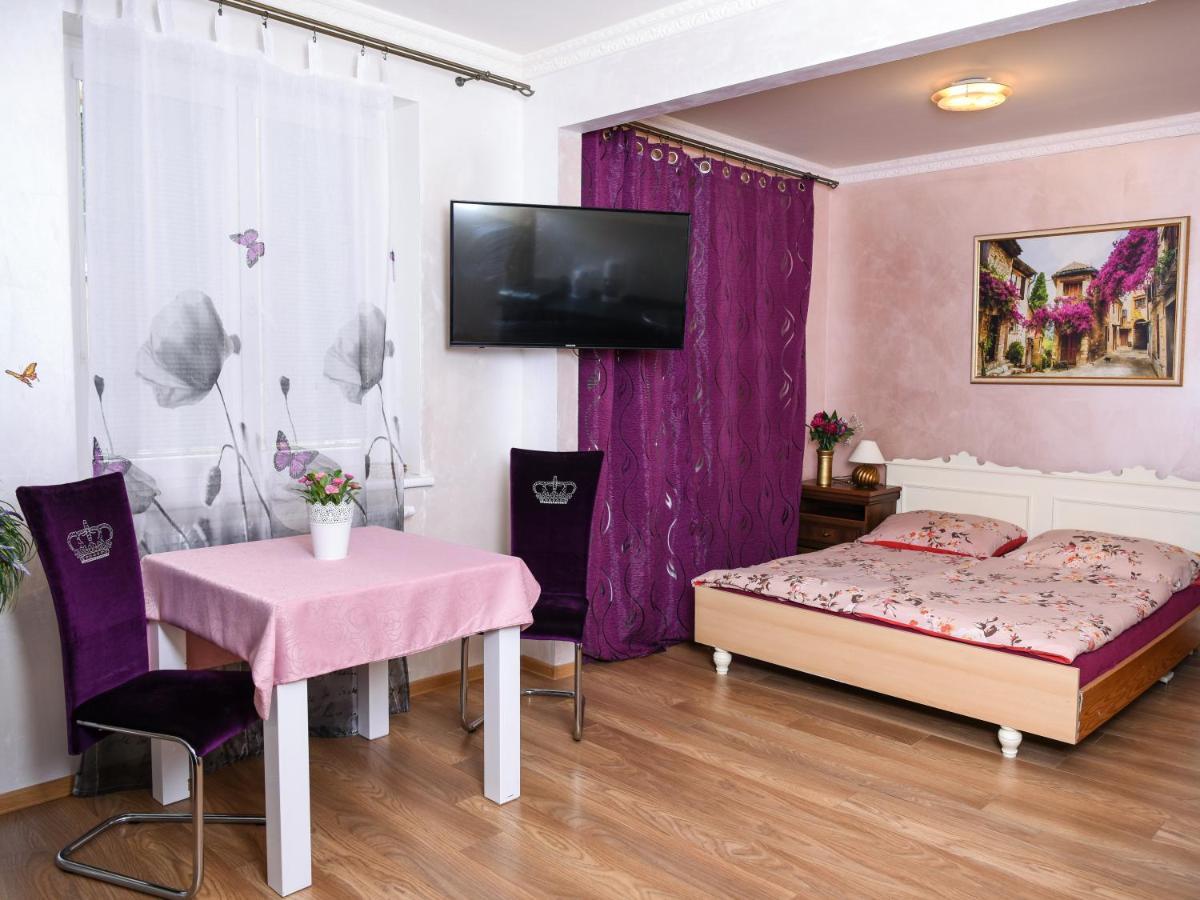 Rose Daire Mariánské Lázně Dış mekan fotoğraf